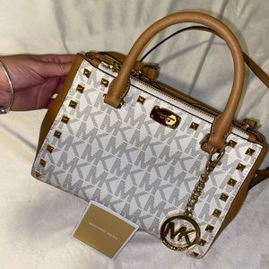 Michael Kors Handbag with optional crossbody strap
